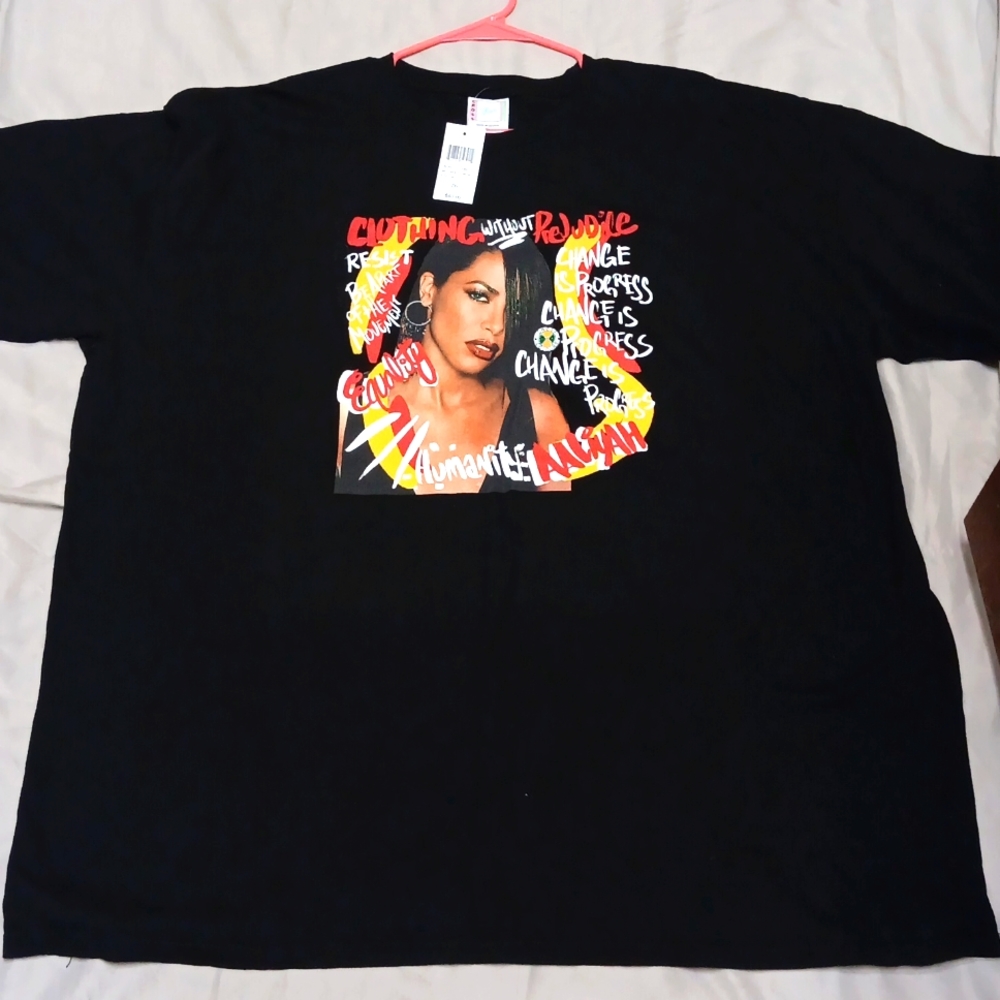 NWT Aaliyah Cross colours XXL shirt